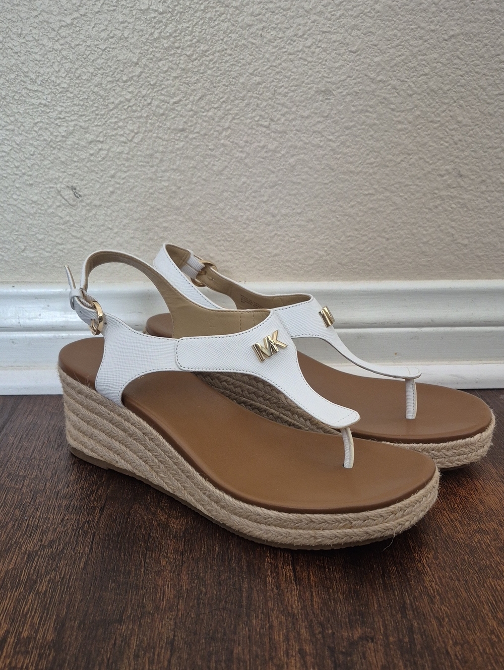 Michael Kors White Leather Espadrille Wedge Thong Sandals Size 8M